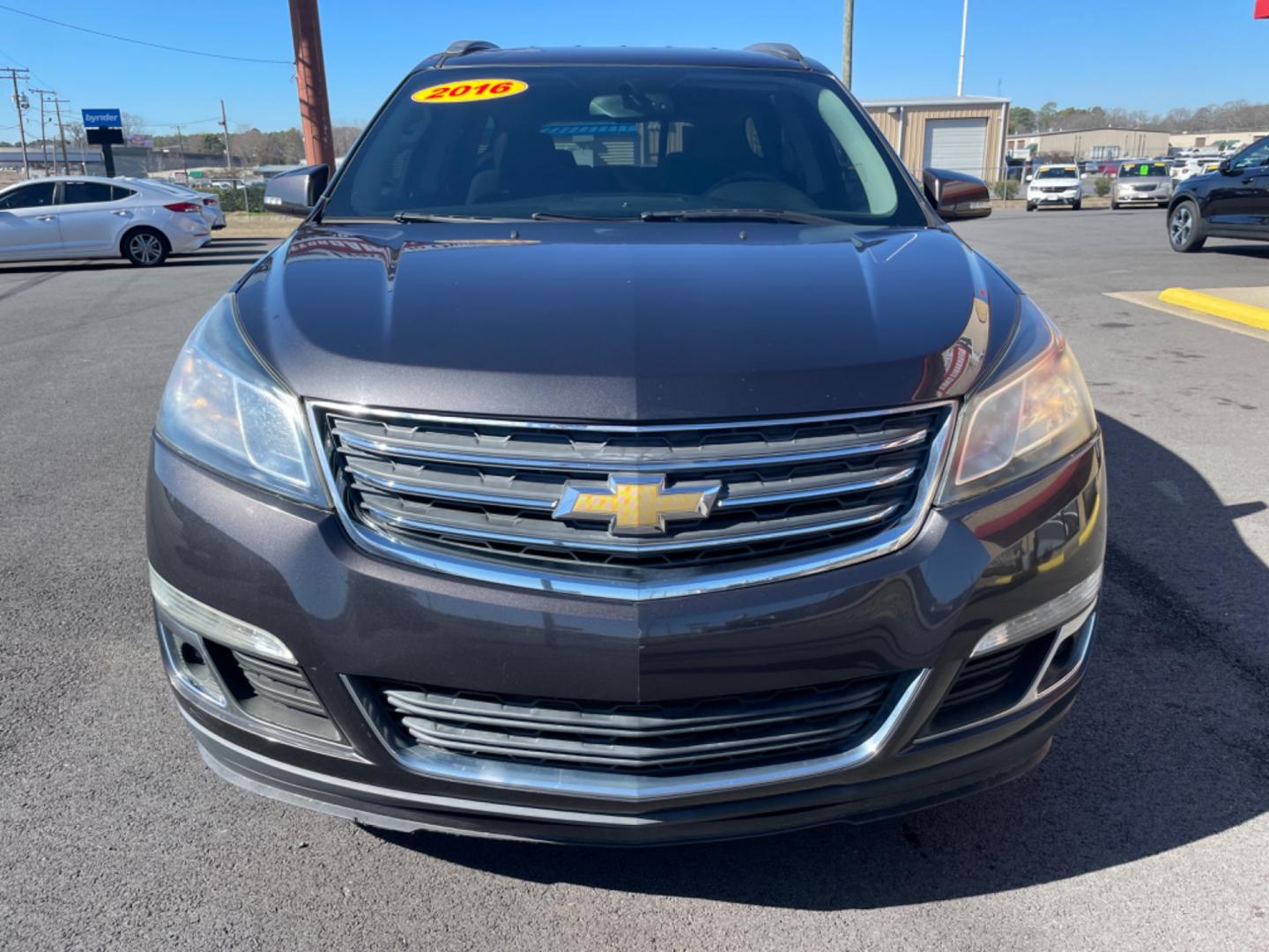 2016 Black Chevrolet Traverse (1GNKRHKD0GJ) with an V6, 3.6 Liter engine, Automatic, 6-Spd transmission, located at 8008 Warden Rd, Sherwood, AR, 72120, (501) 801-6100, 34.830078, -92.186684 - Photo#2